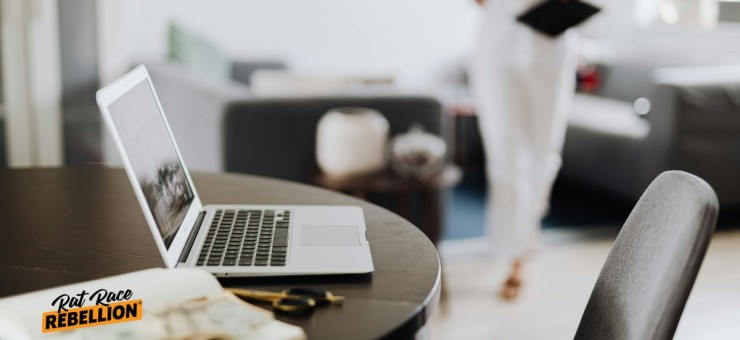 Behind the Listings (3)