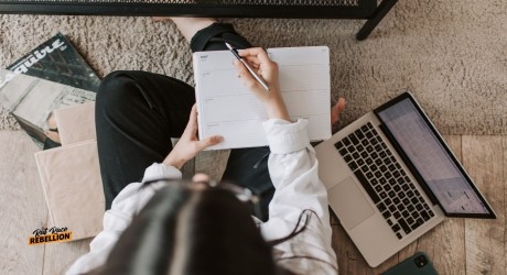 How to Apply to 10 Remote Jobs a Week Without Losing Your Mind