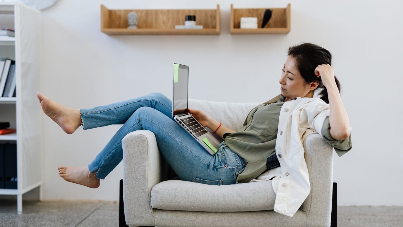 Why 2 Nearly Identical Remote Jobs Can Pay Completely Different Amounts